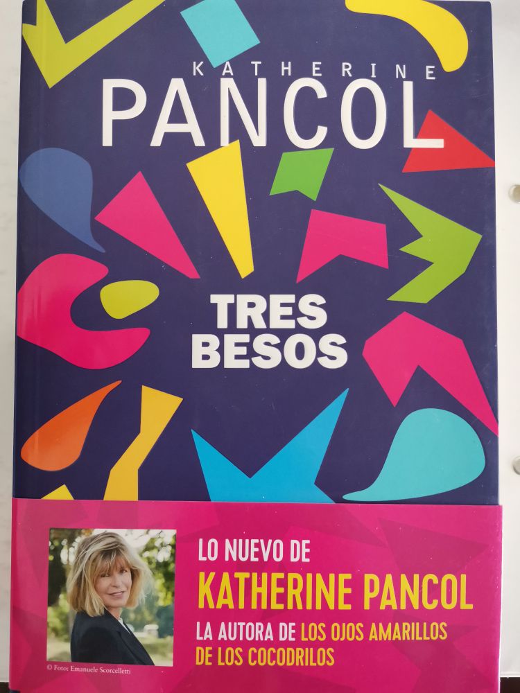 [9788491812708BOOK] Tres besos
