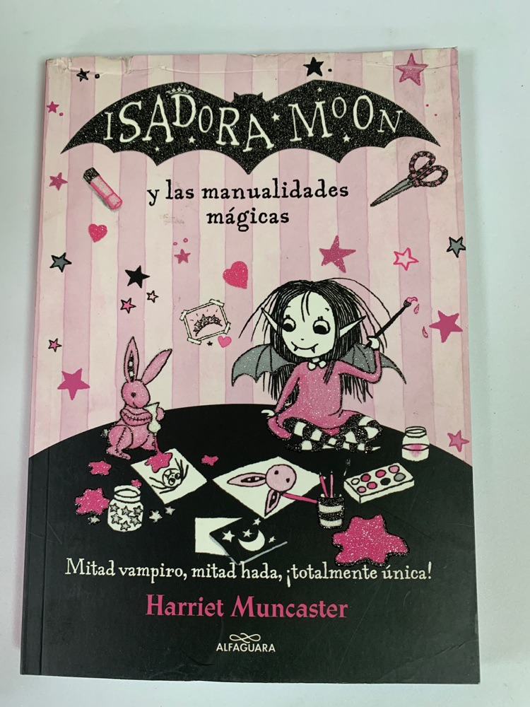 [9788420486925BOOK] ISADORA MOON Y LAS MANUALIDADES MAGICAS